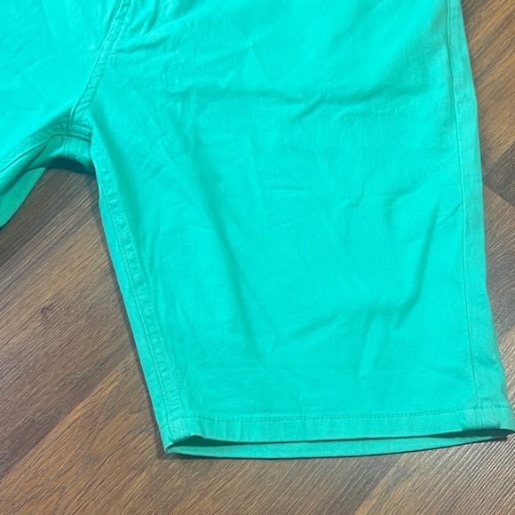 NWT - Men's Tailor Vintage - Green Khaki Shorts - 38 - Picture 9 of 12